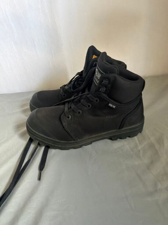 Skechers Shoes - Skechers Women's Work rotund Darragh Steel Toe work Boots size 9